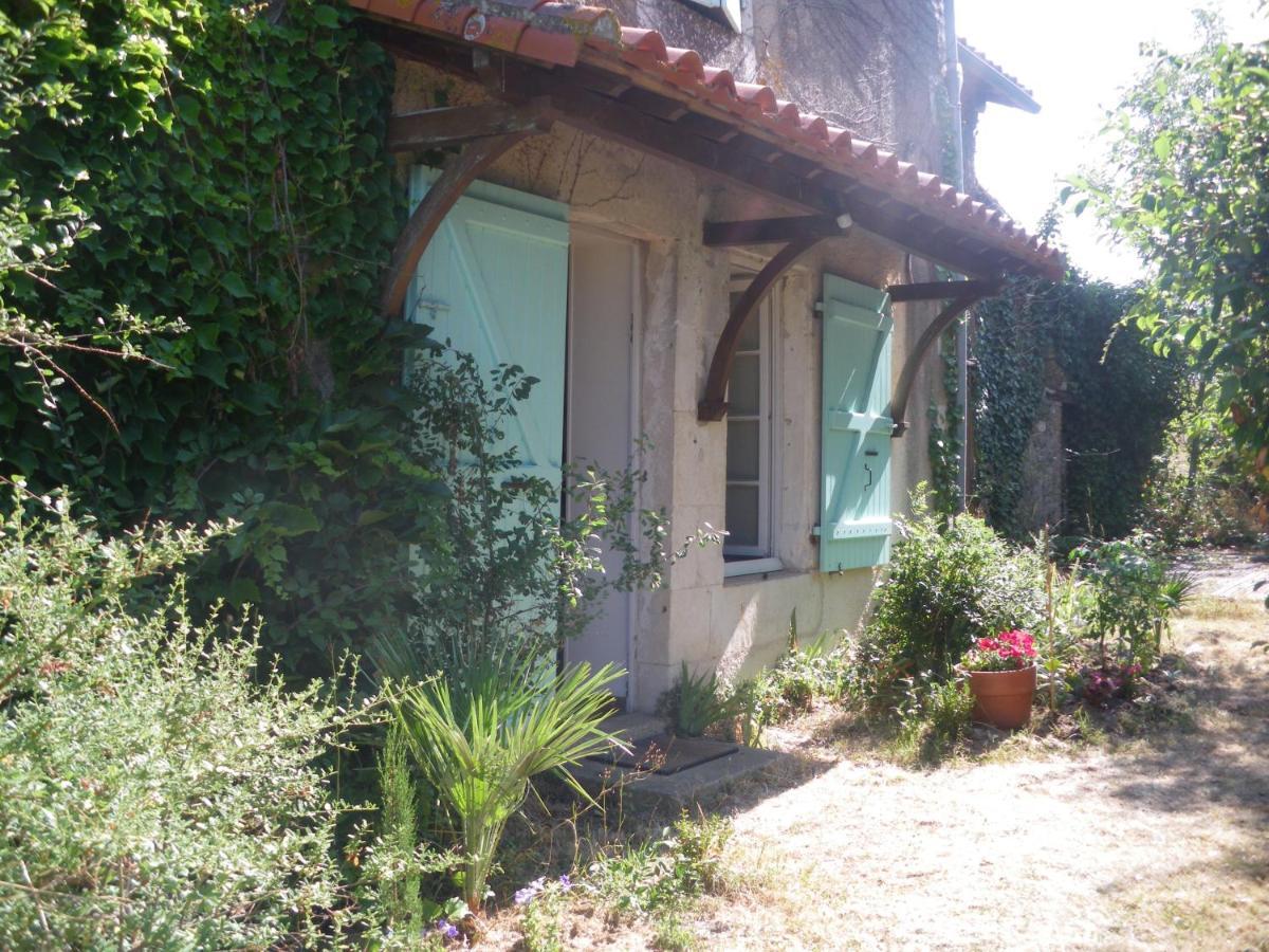 La Metairie Du Pont Bed & Breakfast Sainte-Hermine Eksteriør bilde